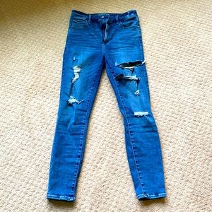 Abercrombie High Rise Super Skinny Jean 4S/27